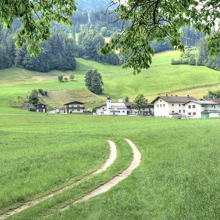 Chalet Rastenhof - Urlaub Auf Dem Bauernhof In Osterreich Gallzein Bagian luar foto